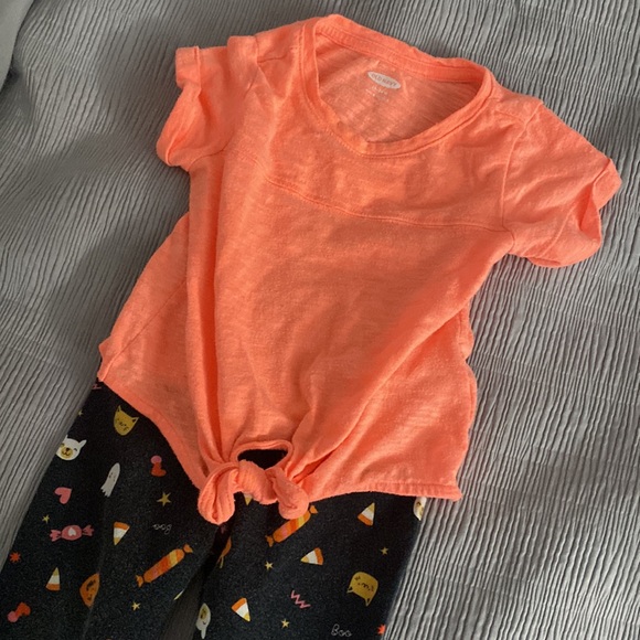 Halloween leggings and shirt for baby girl from old navy . Size 4T - Picture 2 of 4
